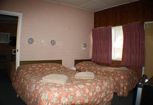 Nhill Oasis Motel Zewnętrze zdjęcie